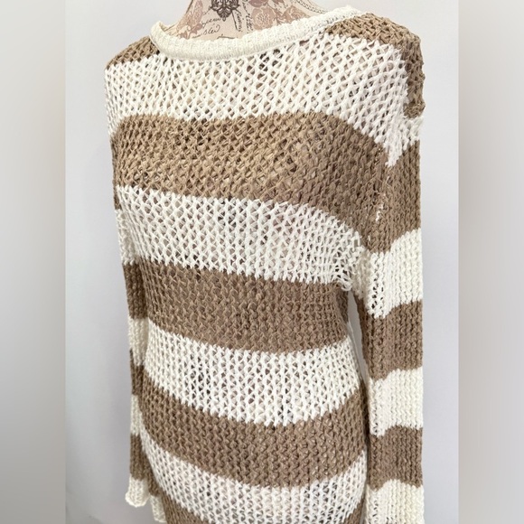 RIVER ISLAND Cream and Tan Striped long sleeve open back Swim Coverup size L - Picture 9 of 16